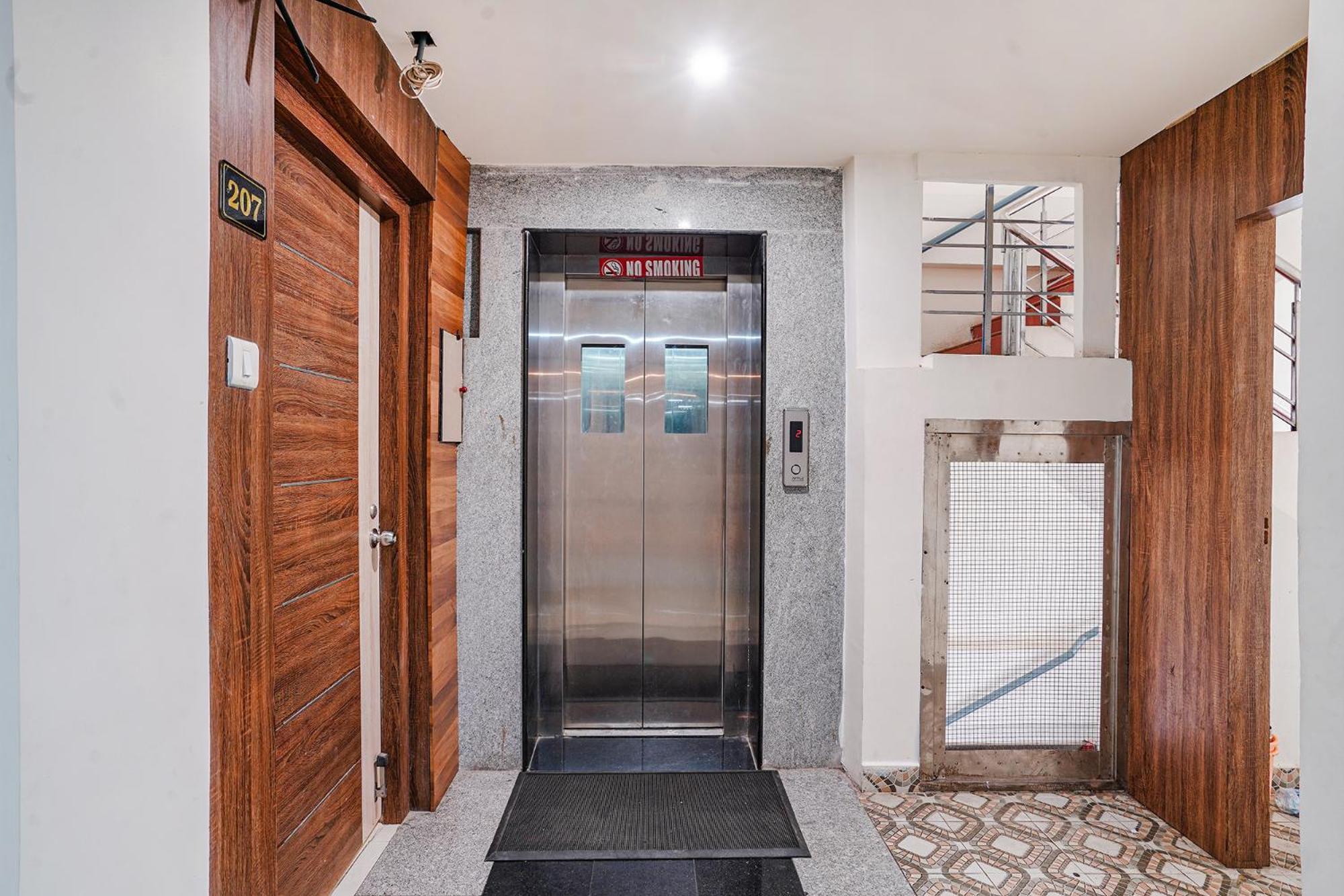 Fabhotel Ambika Elite Buckinghampet Экстерьер фото