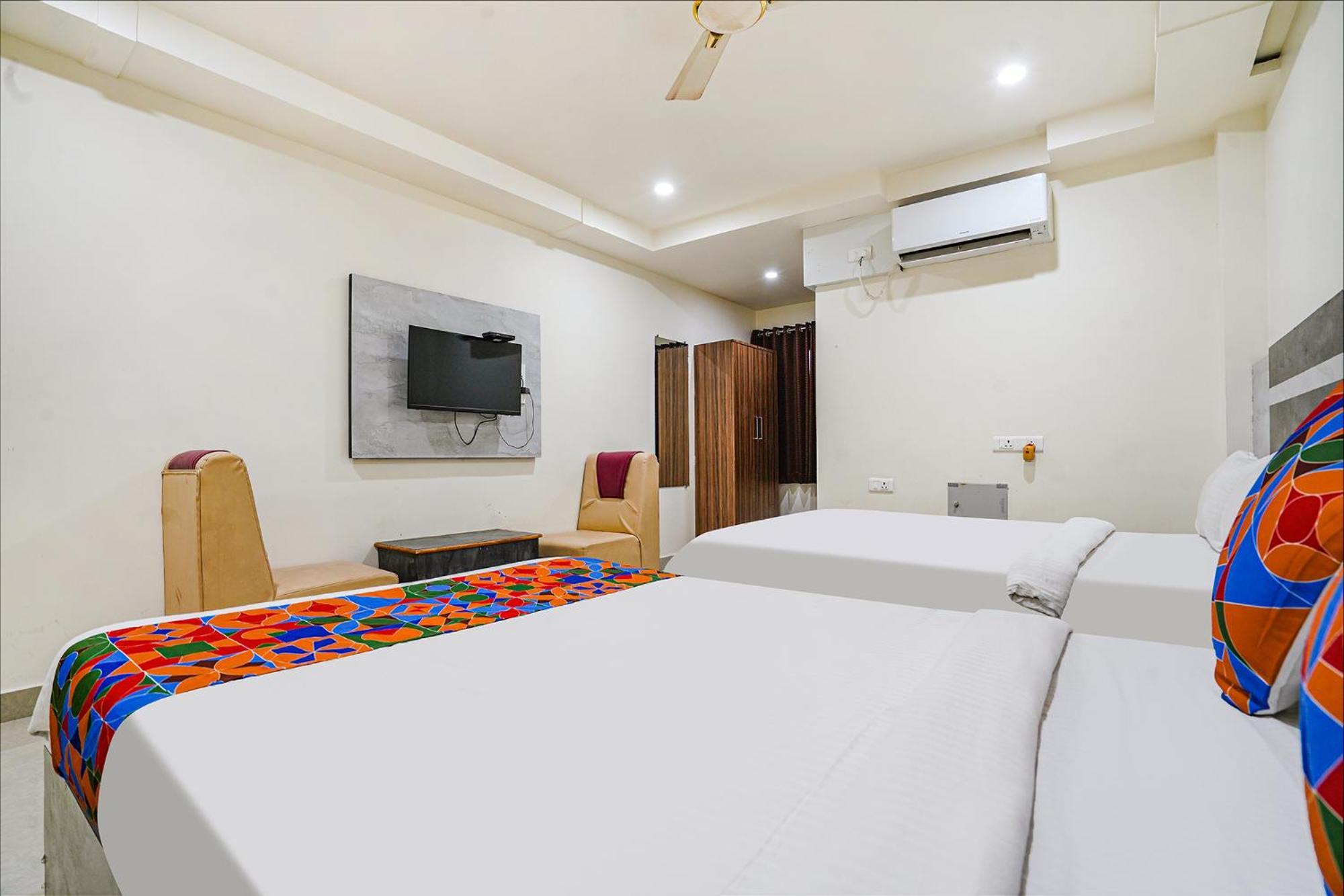 Fabhotel Ambika Elite Buckinghampet Экстерьер фото