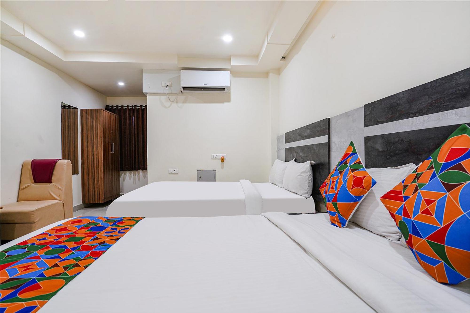 Fabhotel Ambika Elite Buckinghampet Экстерьер фото